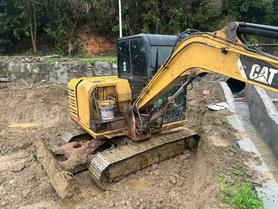 Buy Caterpillar 305.5 Used Excavator / 9 Buy Caterpillar 305.5 Used Excavator / 9