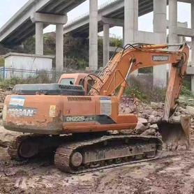 Buy Doosan DH225-9 Used Excavator / 2 Buy Doosan DH225-9 Used Excavator / 2
