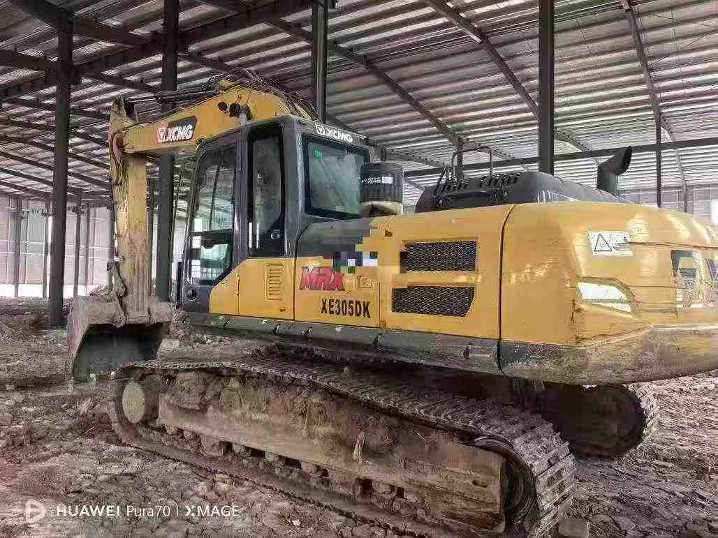 Buy XCMG XE245D Used Excavator / 9