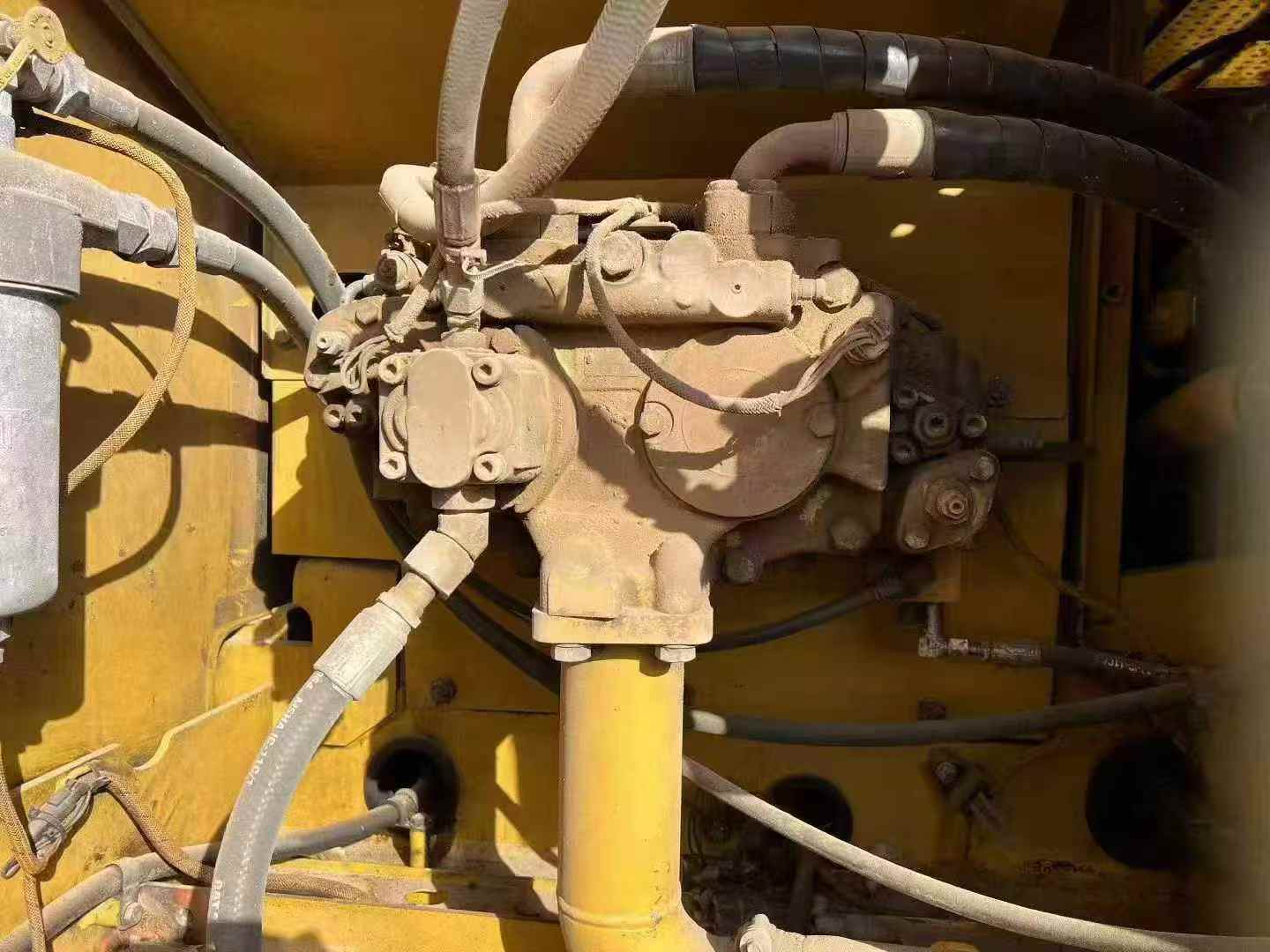 Buy Caterpillar 320D2GC Used Excavator / 9