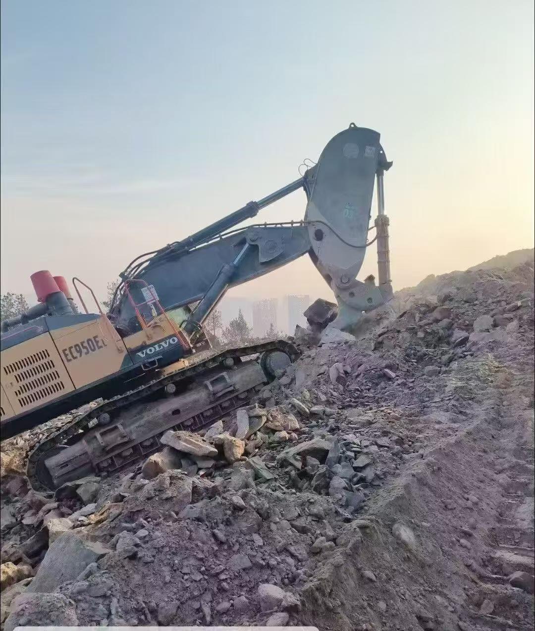 Buy Volvo EC950E Used Excavator / 5