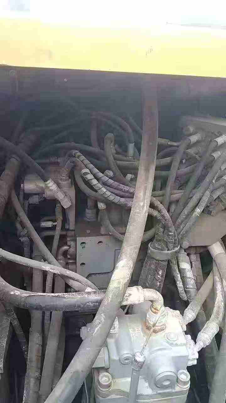 Buy Hitachi ZX120-5B Used Excavator / 4