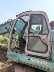 Buy Kobelco SK235SR Used Excavator / 4 Buy Kobelco SK235SR Used Excavator / 4