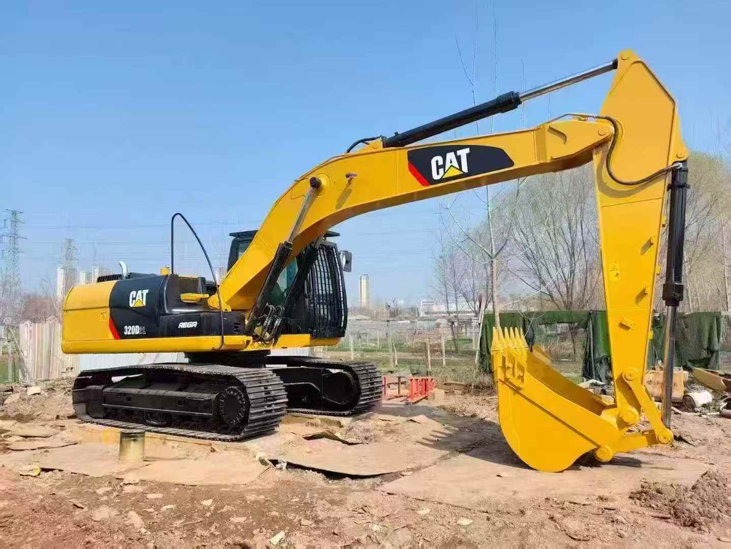 Buy Caterpillar 320A Used Excavator / 7
