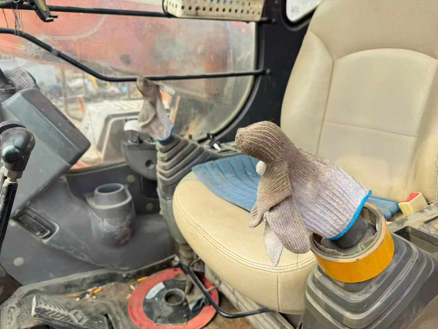 Buy Hitachi ZX330—3 Used Excavator / 2