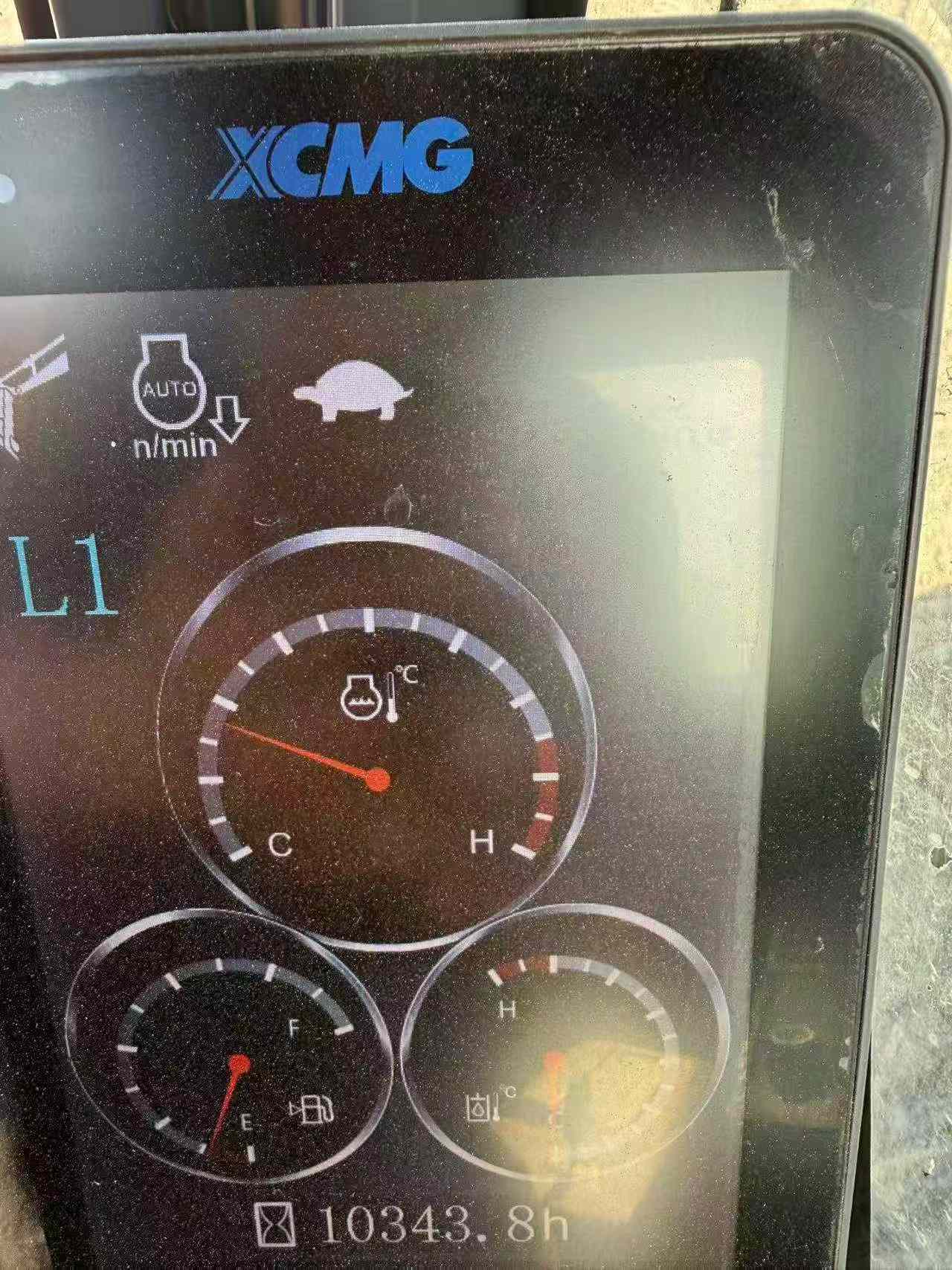 Buy XCMG XE215D Used Excavator / 5