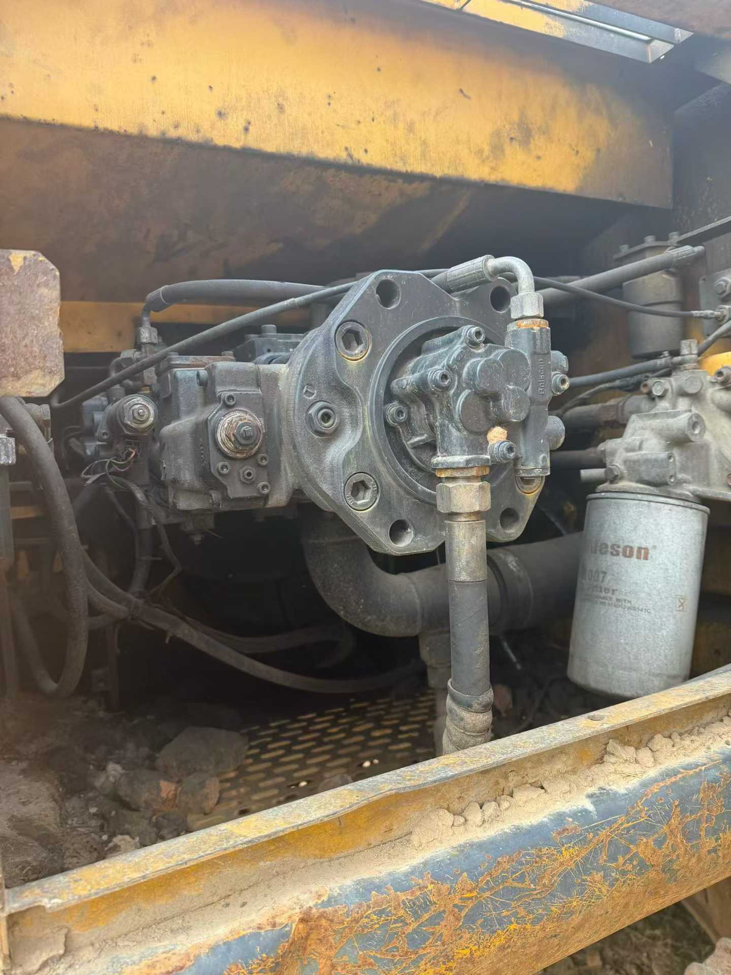 Buy Sany SY215C Used Excavator / 4