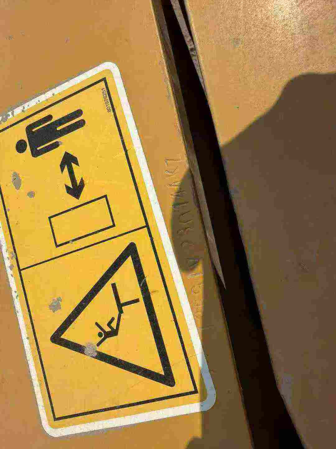 Buy XCMG XE135B Used Excavator / 7