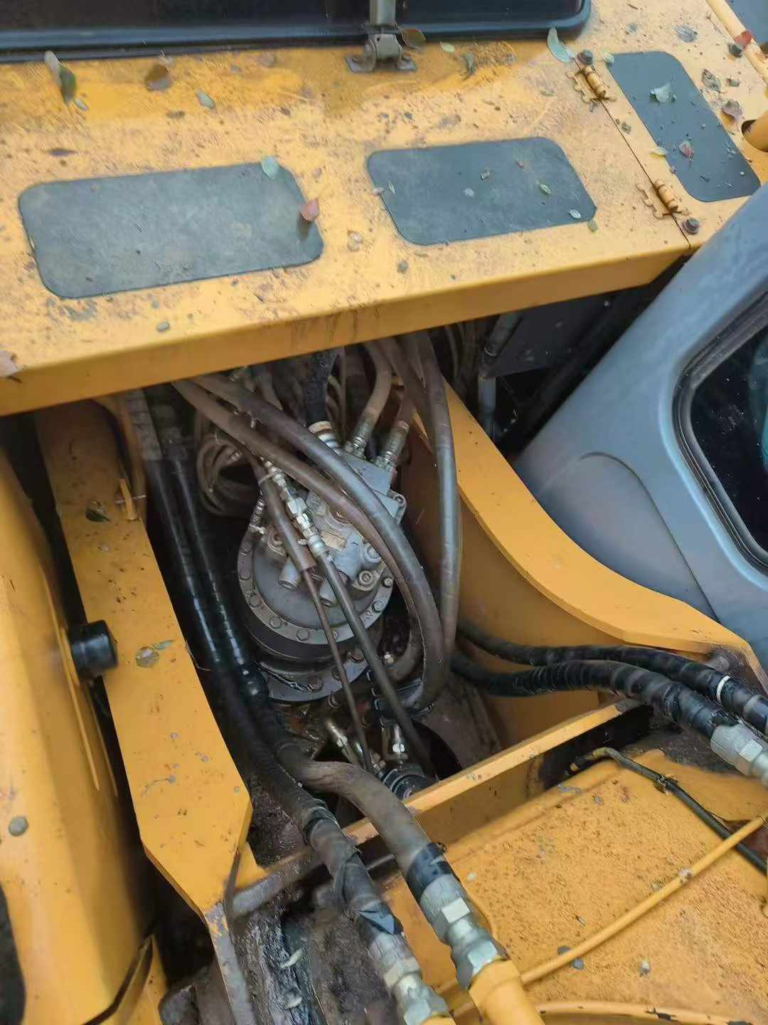 Buy Kato HD820 Used Excavator / 7