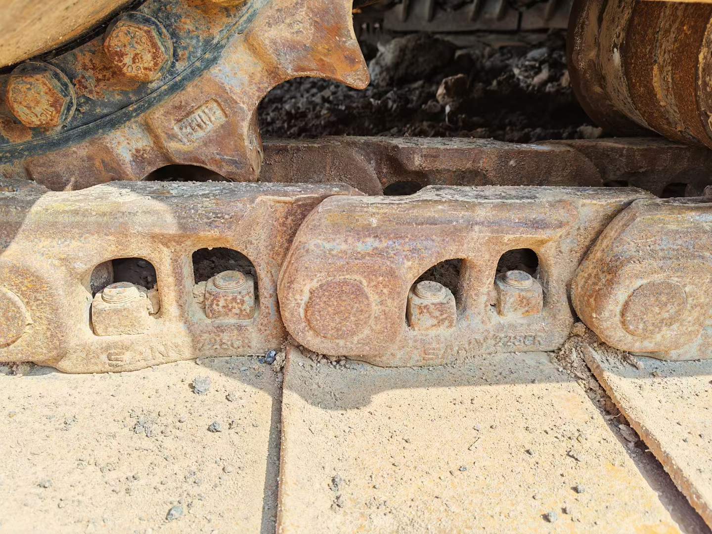 Buy Sany SY550H Used Excavator / 8