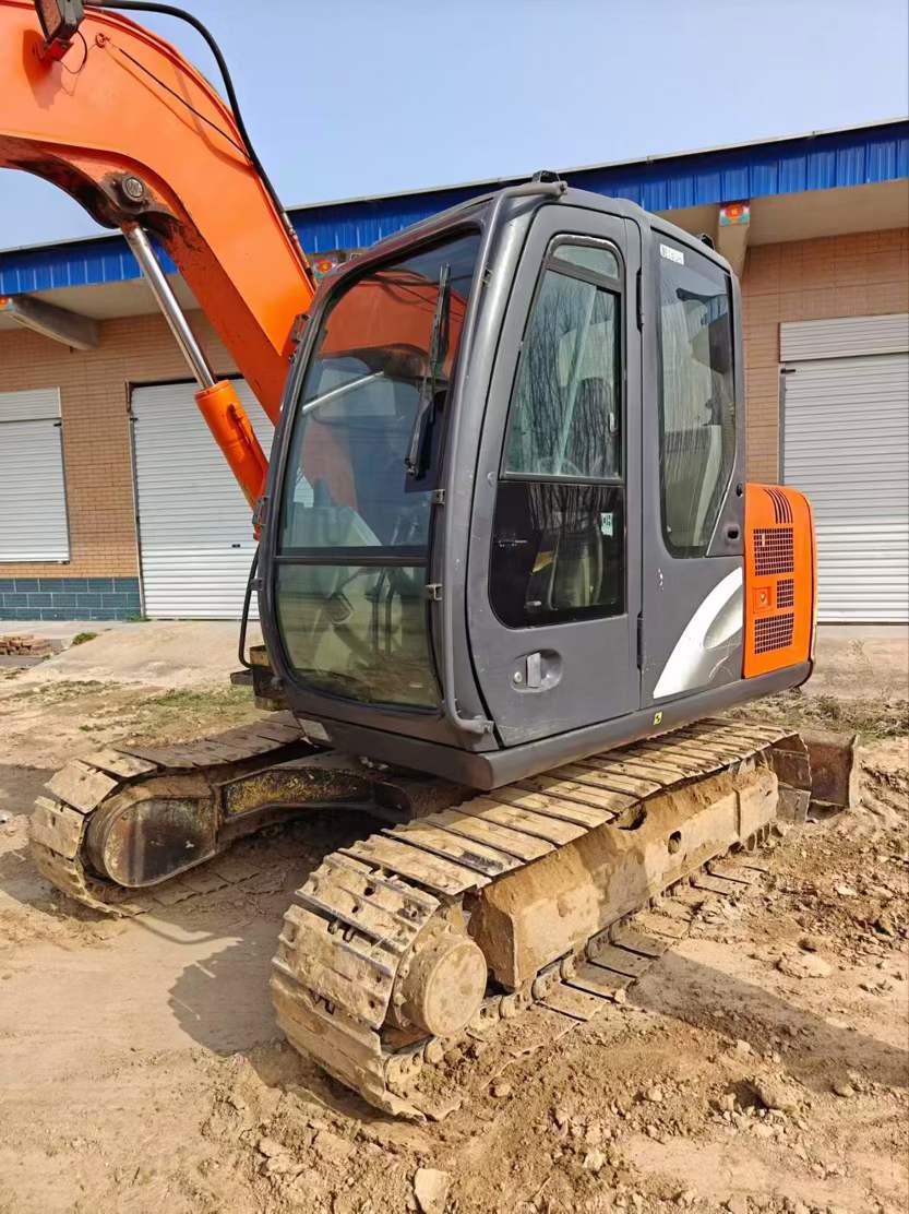Buy Hitachi ZX70-5A Used Excavator / 3