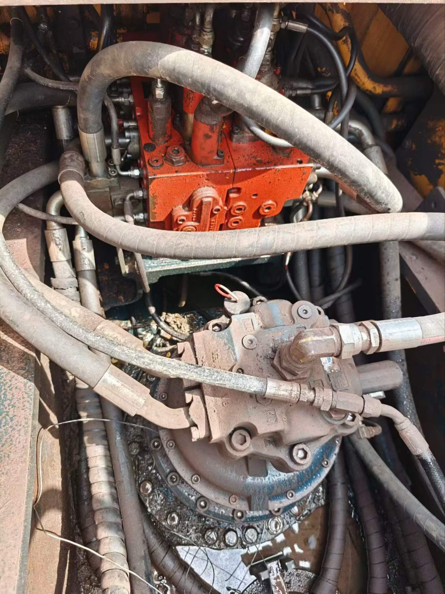 Buy Hyundai R350LVS Used Excavator / 6