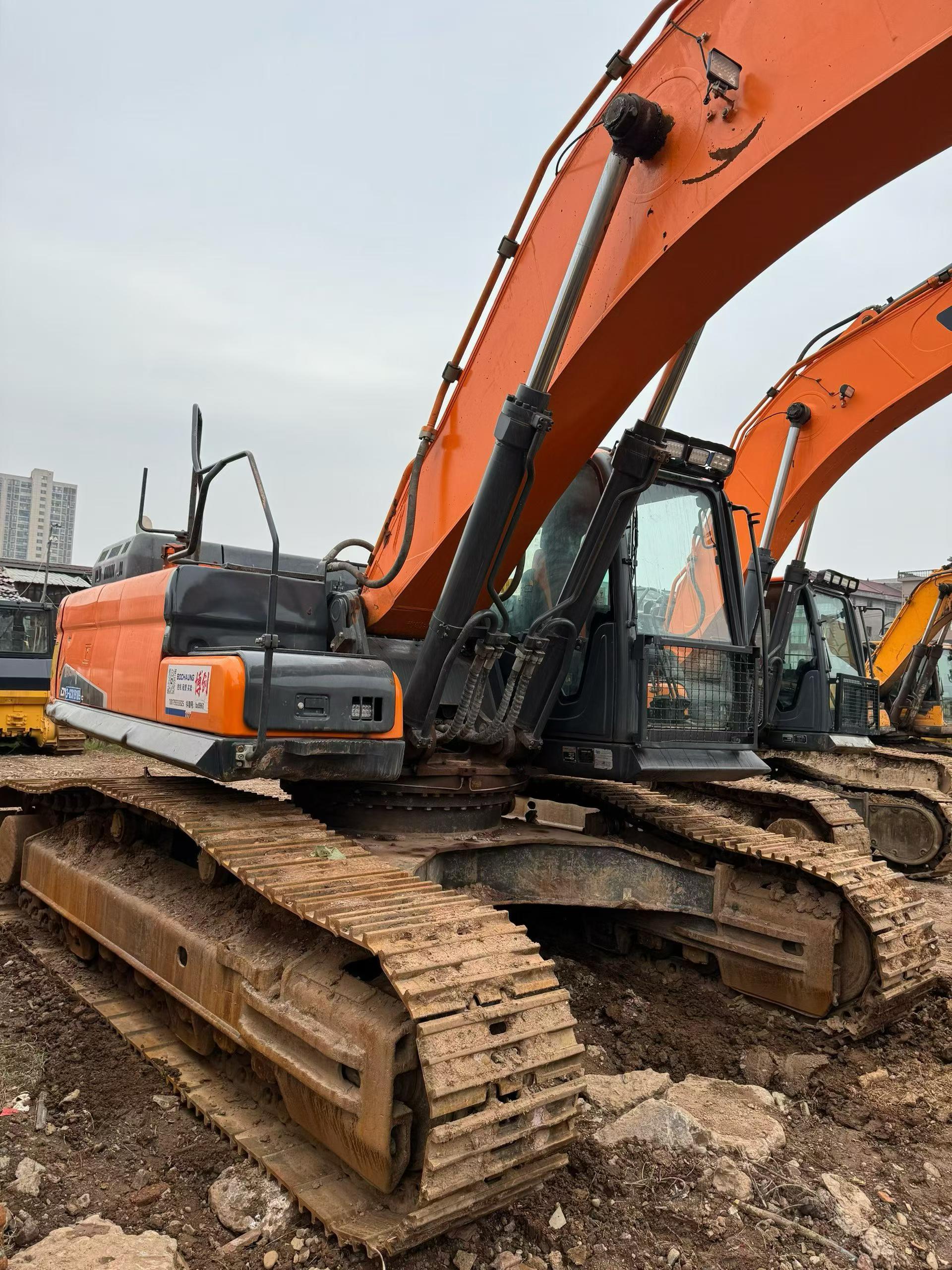 Buy Doosan DX380 Used Excavator / 8