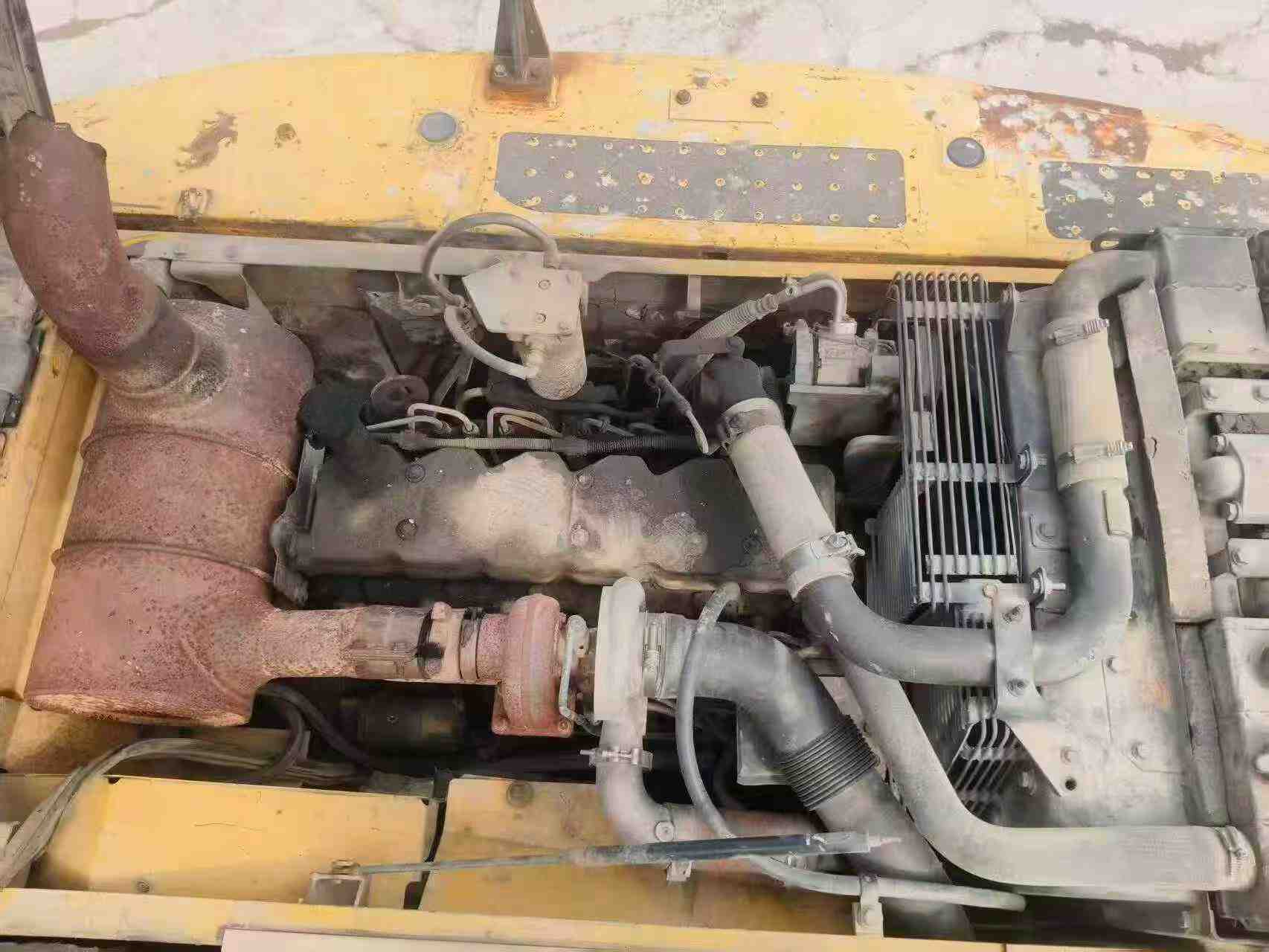 Buy Komatsu PC210-8 Used Excavator / 3