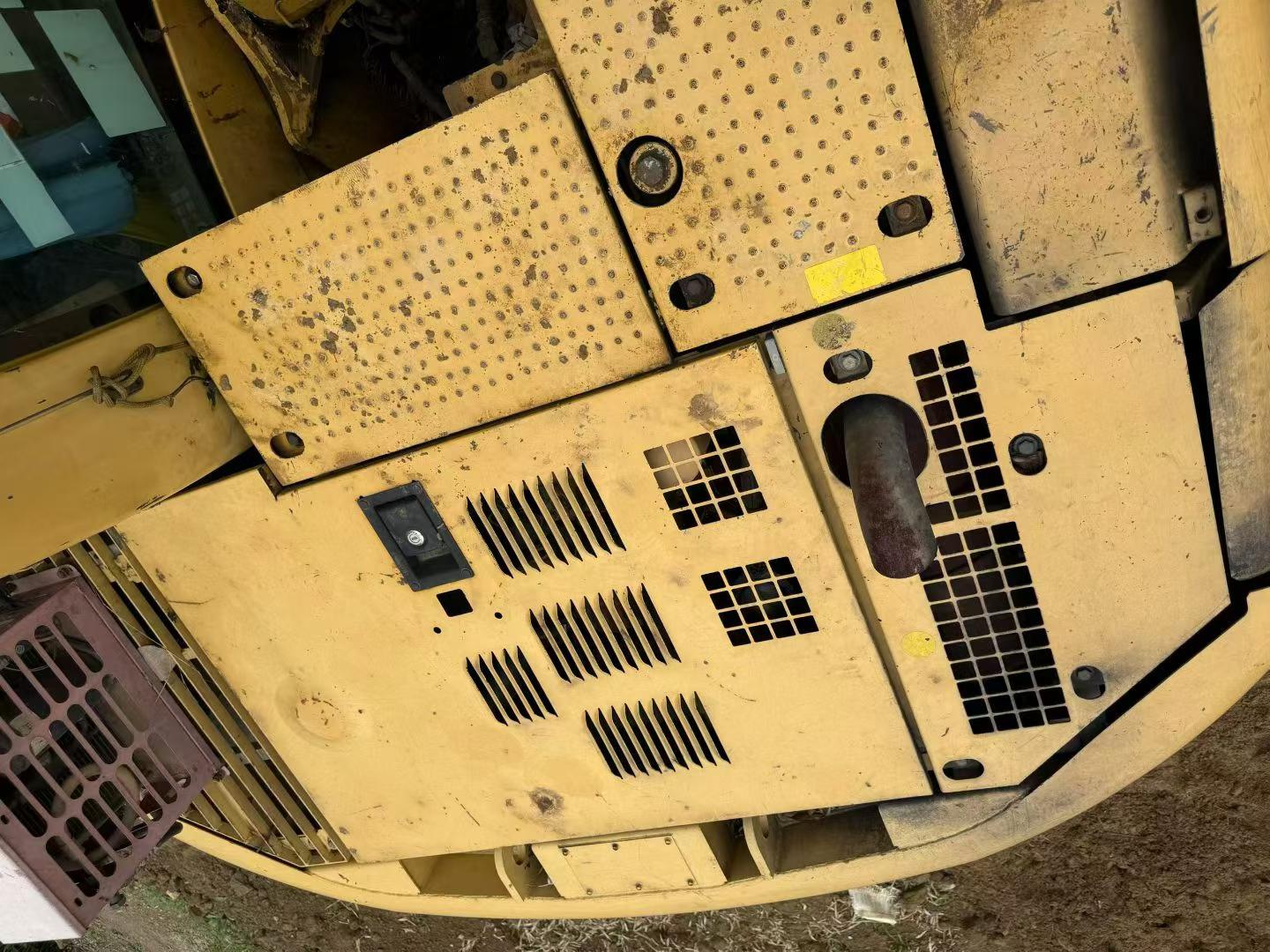 Buy Caterpillar 311C Used Excavator / 5