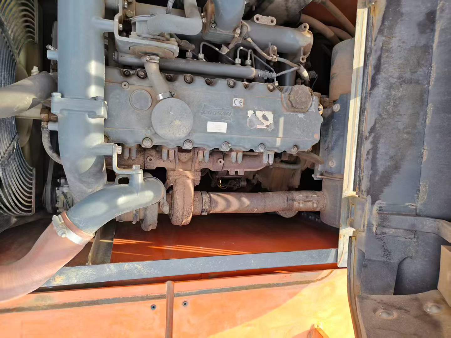 Buy Doosan DH215-7 Used Excavator / 4