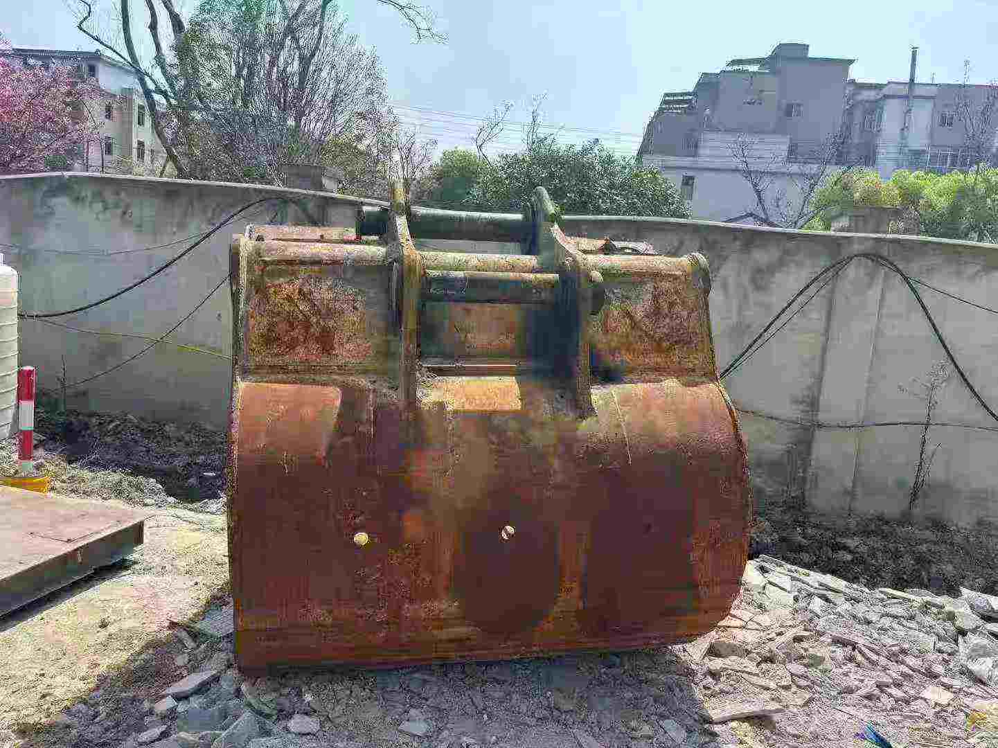 Buy XCMG XE690DK Used Excavator / 3