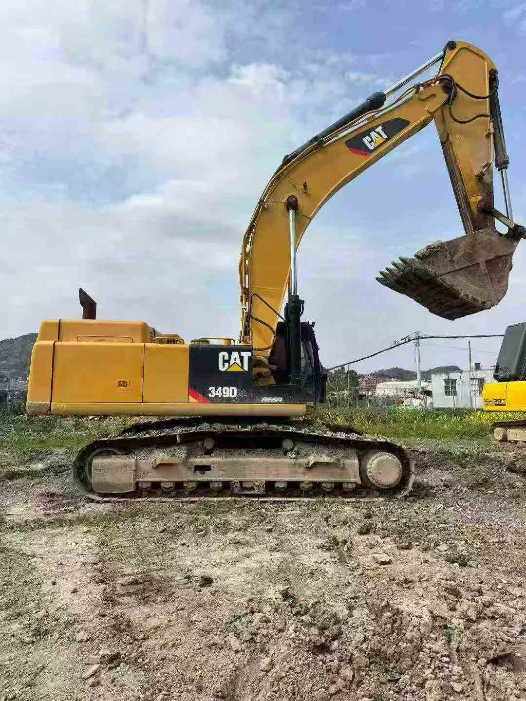 Buy Caterpillar 349E Used Excavator / 9