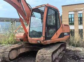 Buy Doosan DH150-7 Used Excavator / 2 Buy Doosan DH150-7 Used Excavator / 2