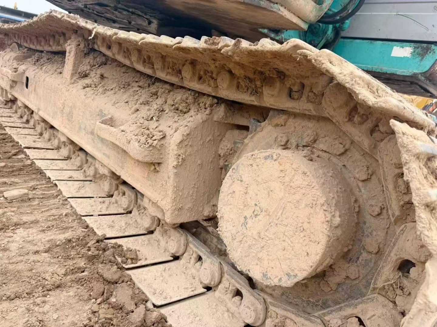 Buy Kobelco SK135SR Used Excavator / 5