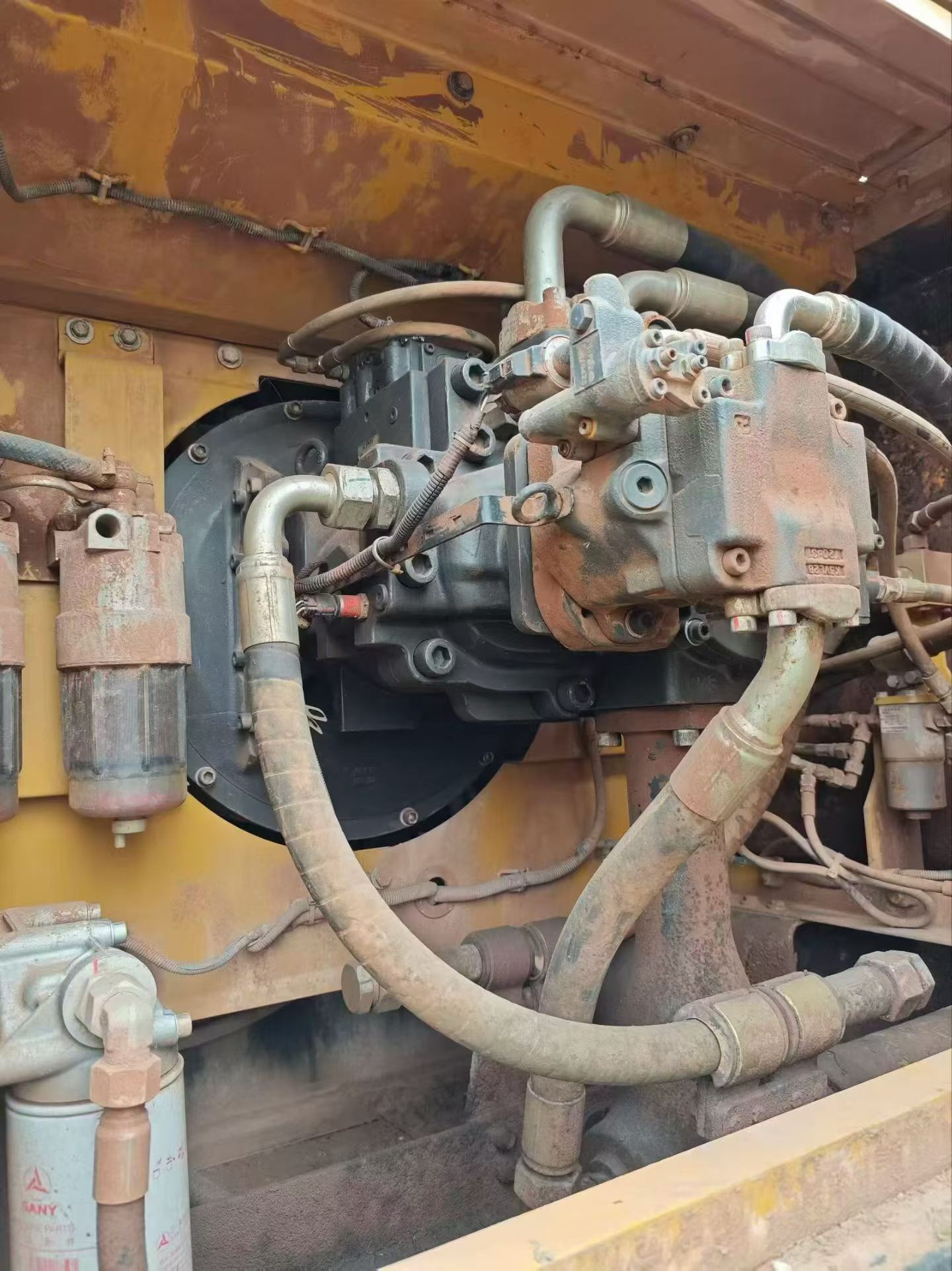 Buy Sany SY485C Used Excavator / 4