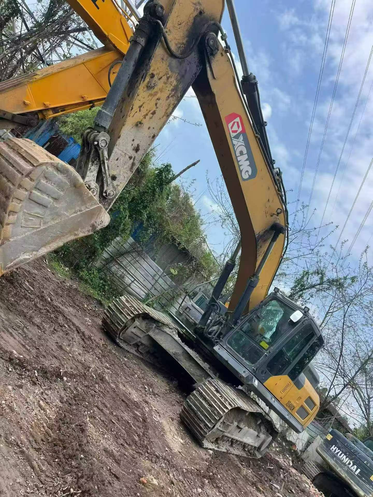 Buy XCMG XE335C Used Excavator / 3