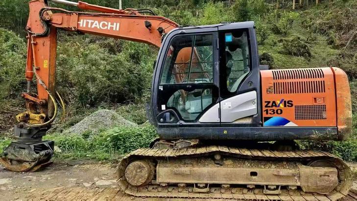 Buy Hitachi EX120 Used Excavator / 1