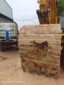 Buy Komatsu PC220 Used Excavator / 3 Buy Komatsu PC220 Used Excavator / 3