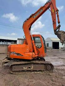 Buy Doosan DH80 Used Excavator / 8 Buy Doosan DH80 Used Excavator / 8