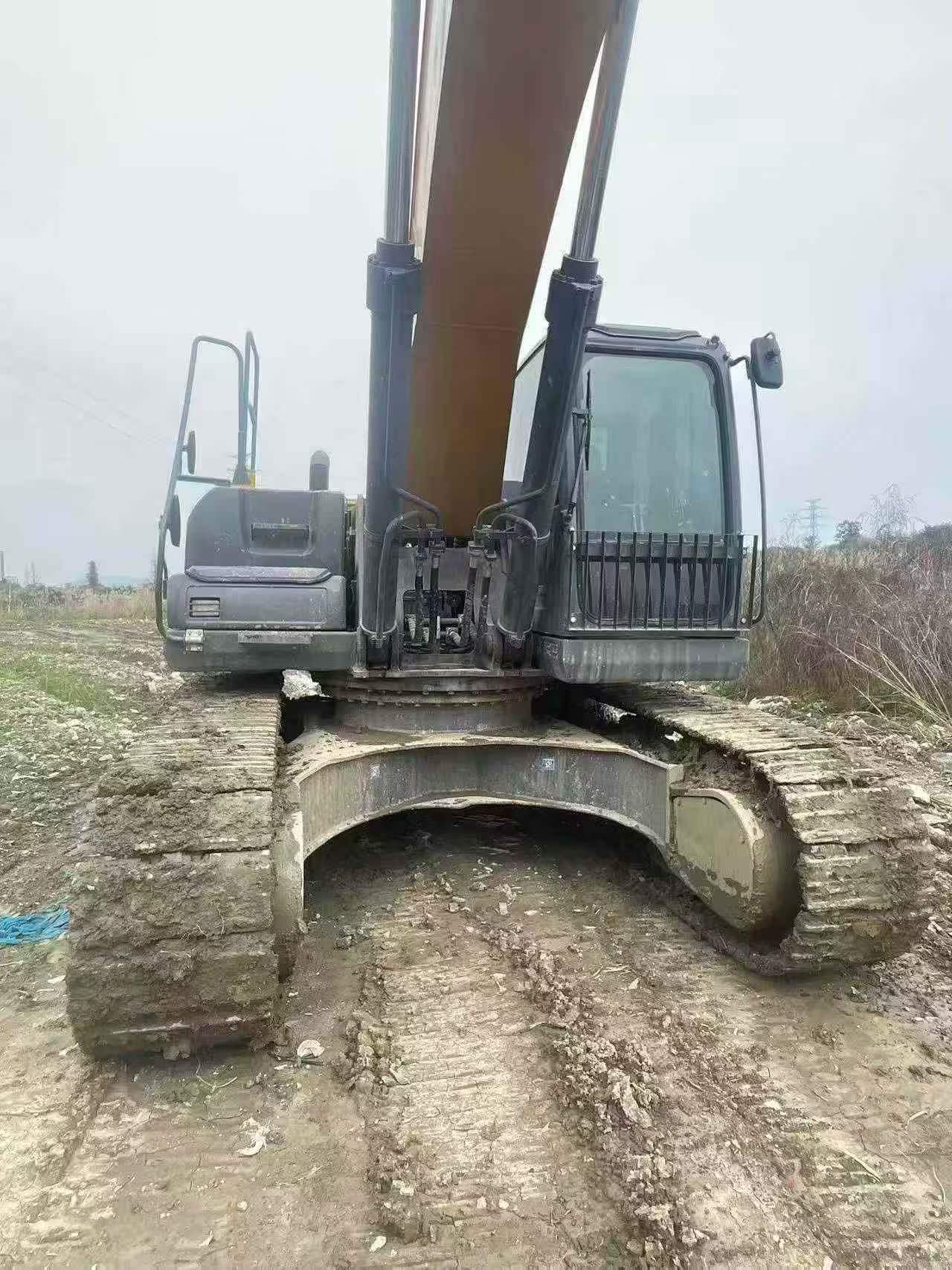 Buy XCMG XE370D Used Excavator / 3