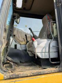 Buy Komatsu PC200-7 Used Excavator / 9 Buy Komatsu PC200-7 Used Excavator / 9