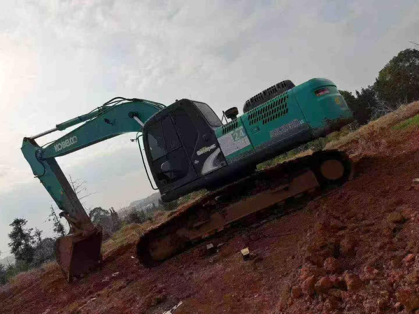Buy Kobelco SK260 Used Excavator / 3