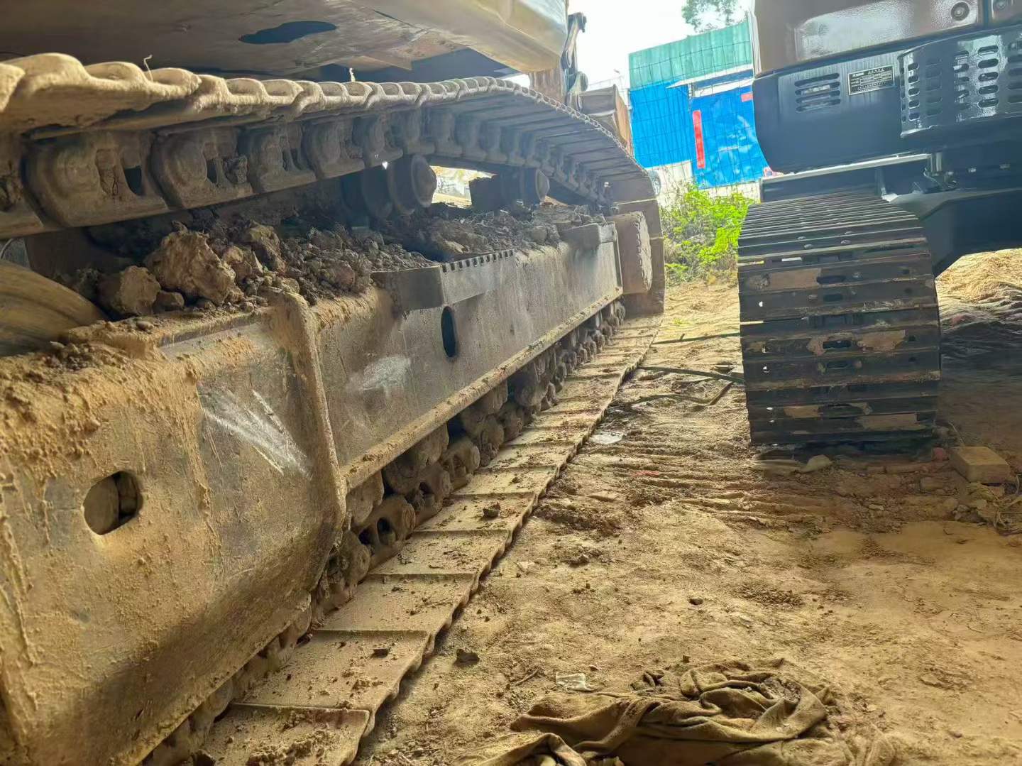 Buy Komatsu PC200-8 Used Excavator / 4