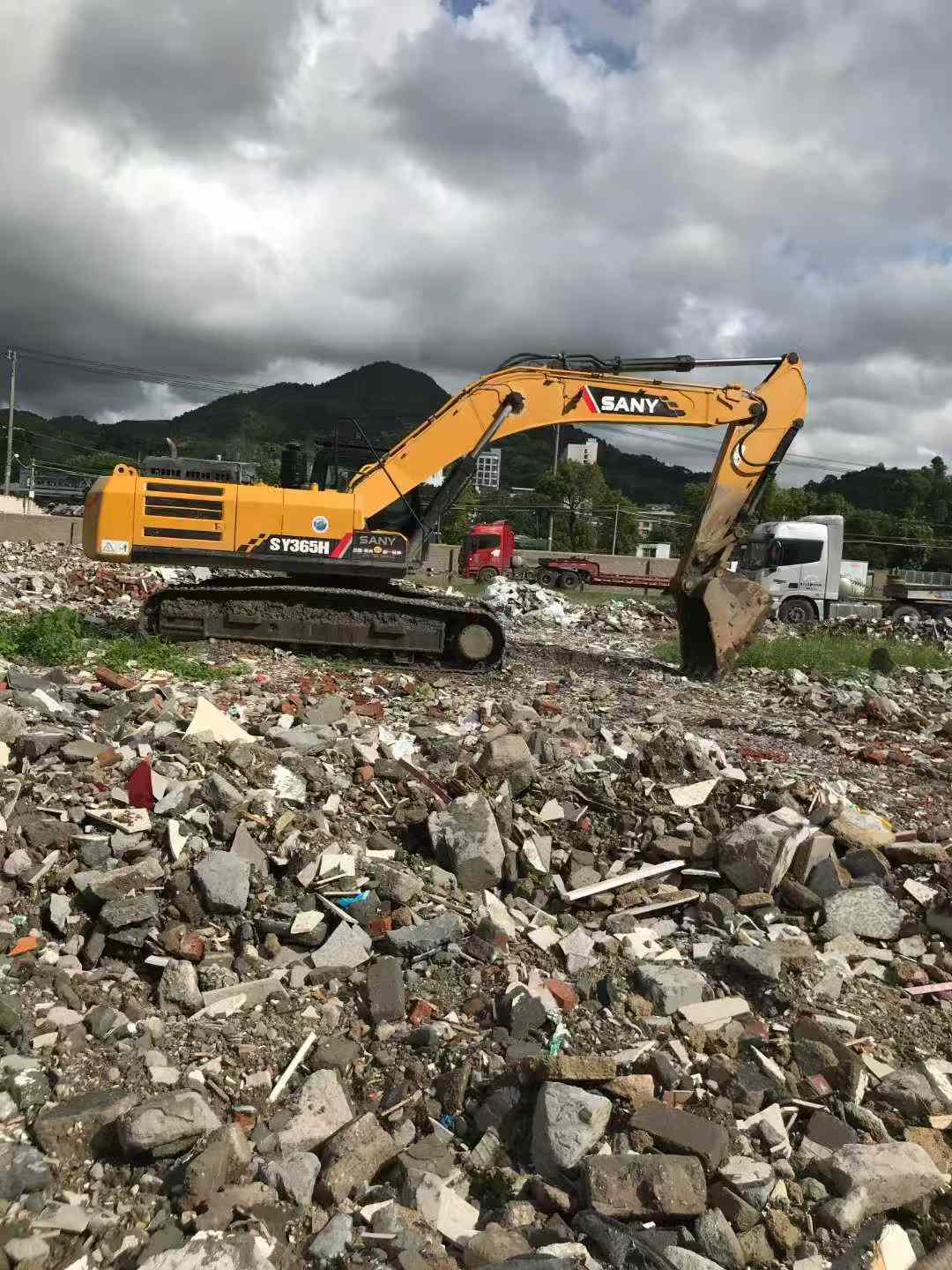 Buy Sany SY365C Used Excavator / 9