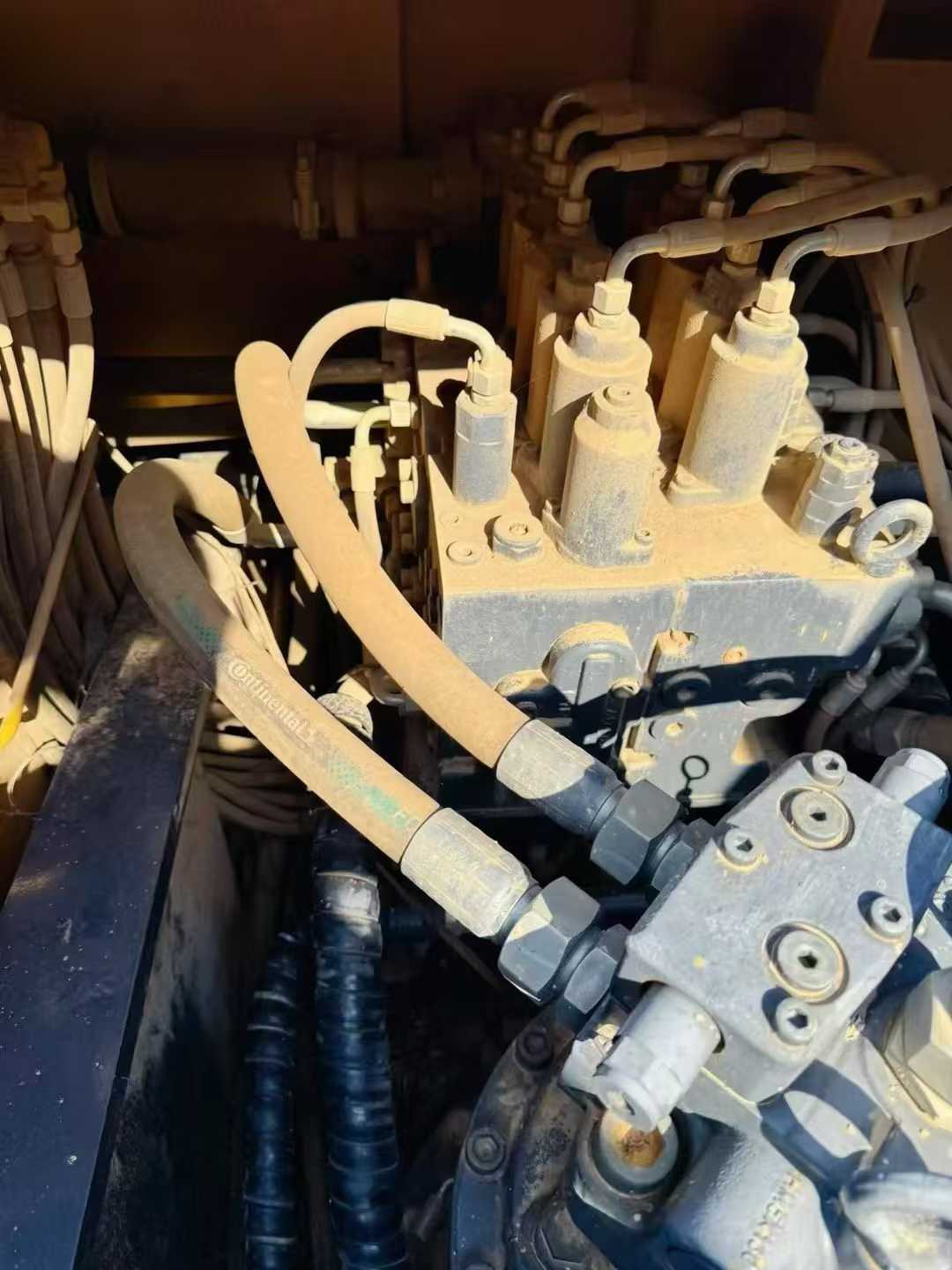 Buy XCMG XE200 Used Excavator / 3