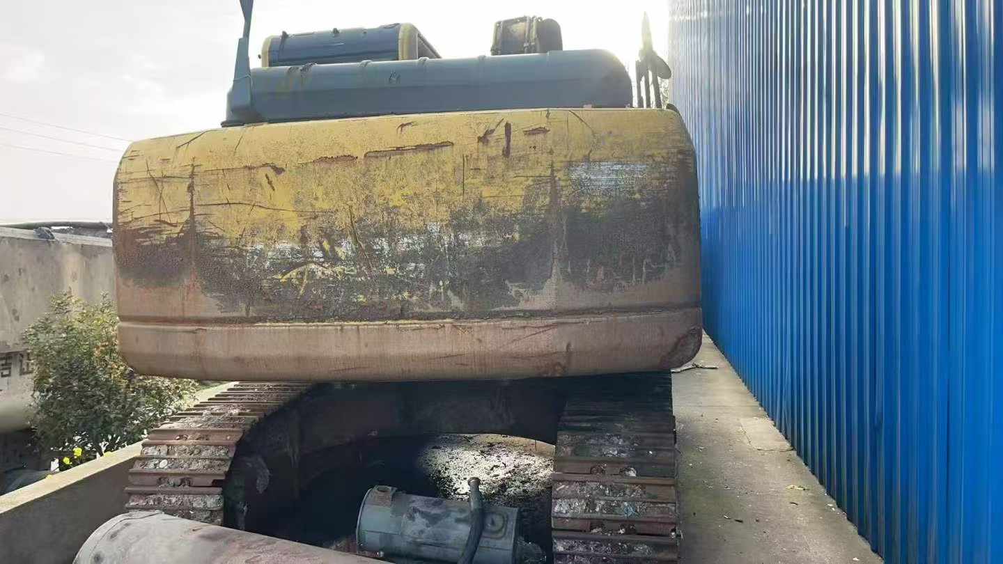 Buy Komatsu PC160-6 Used Excavator / 7