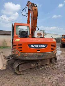Buy Doosan DH80 Used Excavator / 3 Buy Doosan DH80 Used Excavator / 3