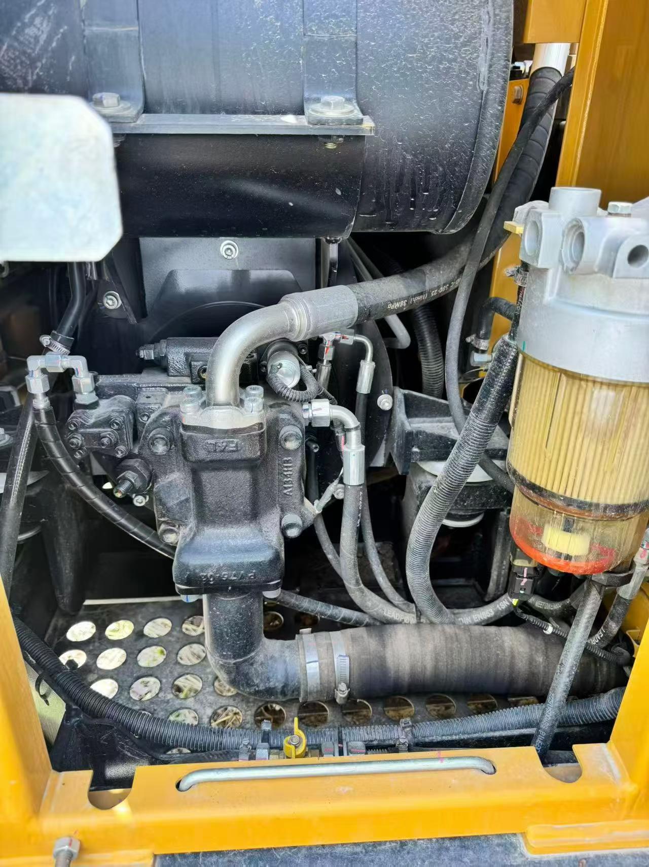 Buy Sany SY70C Used Excavator / 6