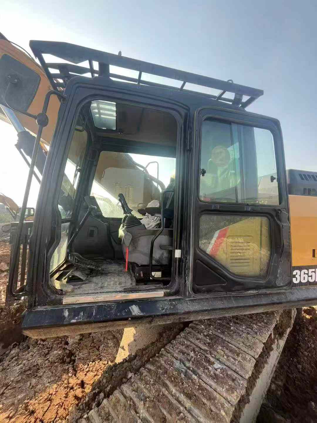 Buy Sany SY365C Used Excavator / 8