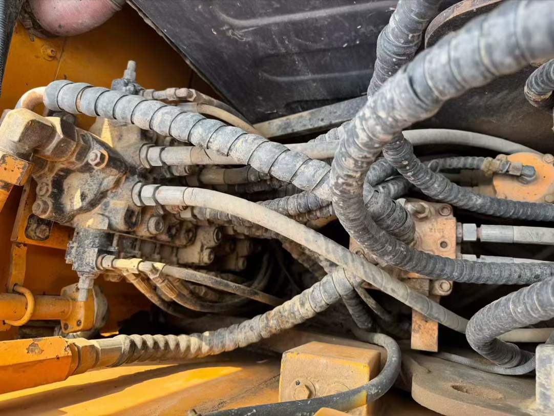 Buy Sany SY75C-8 Used Excavator / 6