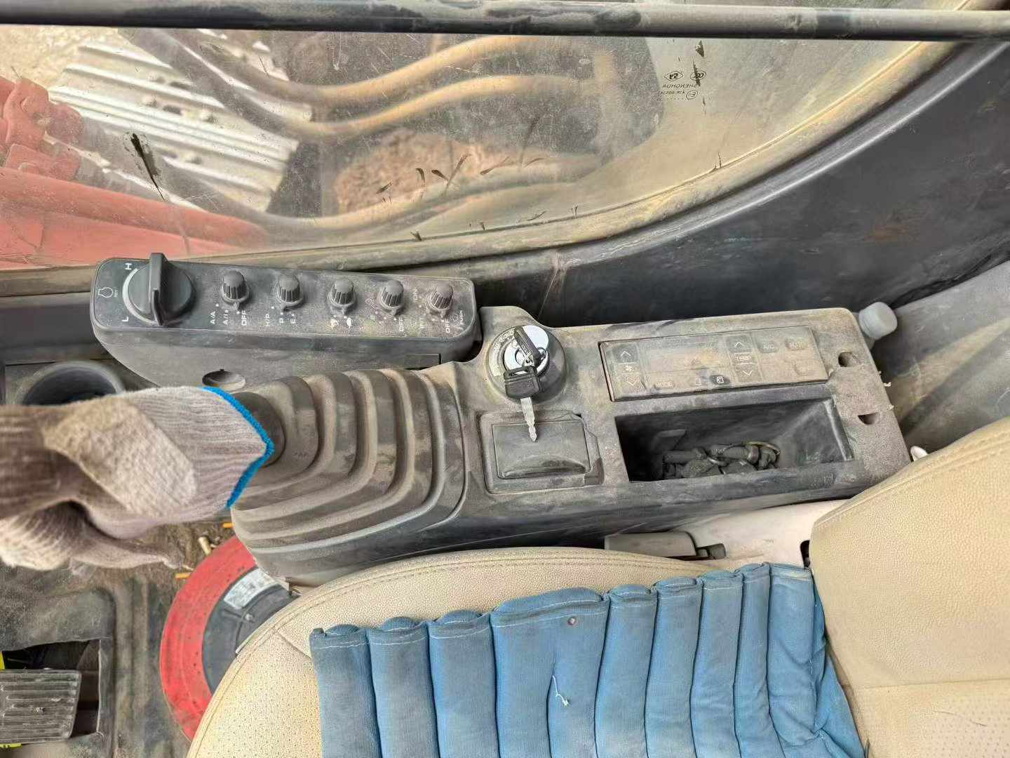 Buy Hitachi ZX330—3 Used Excavator / 3