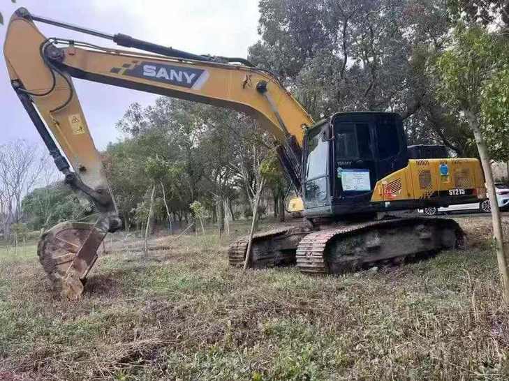 Buy Sany SY205C Used Excavator / 1