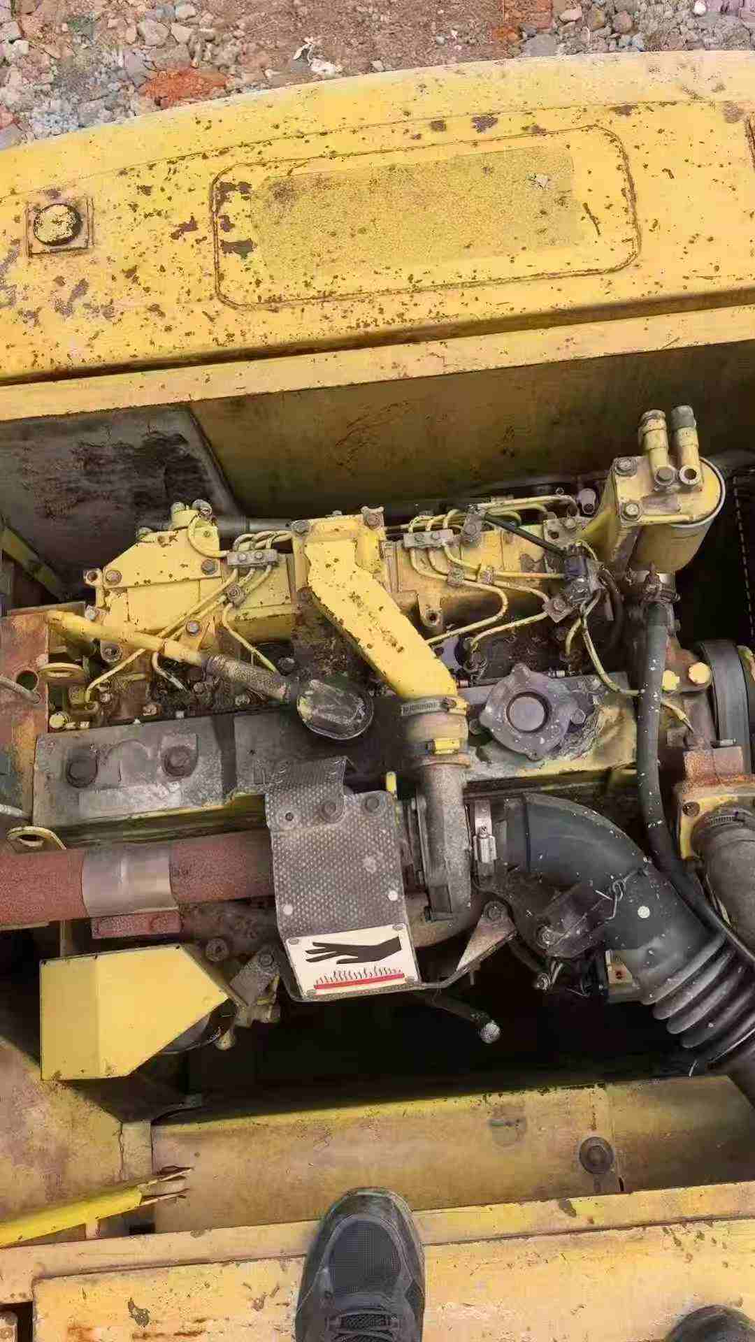 Buy Komatsu PC200-6 Used Excavator / 6