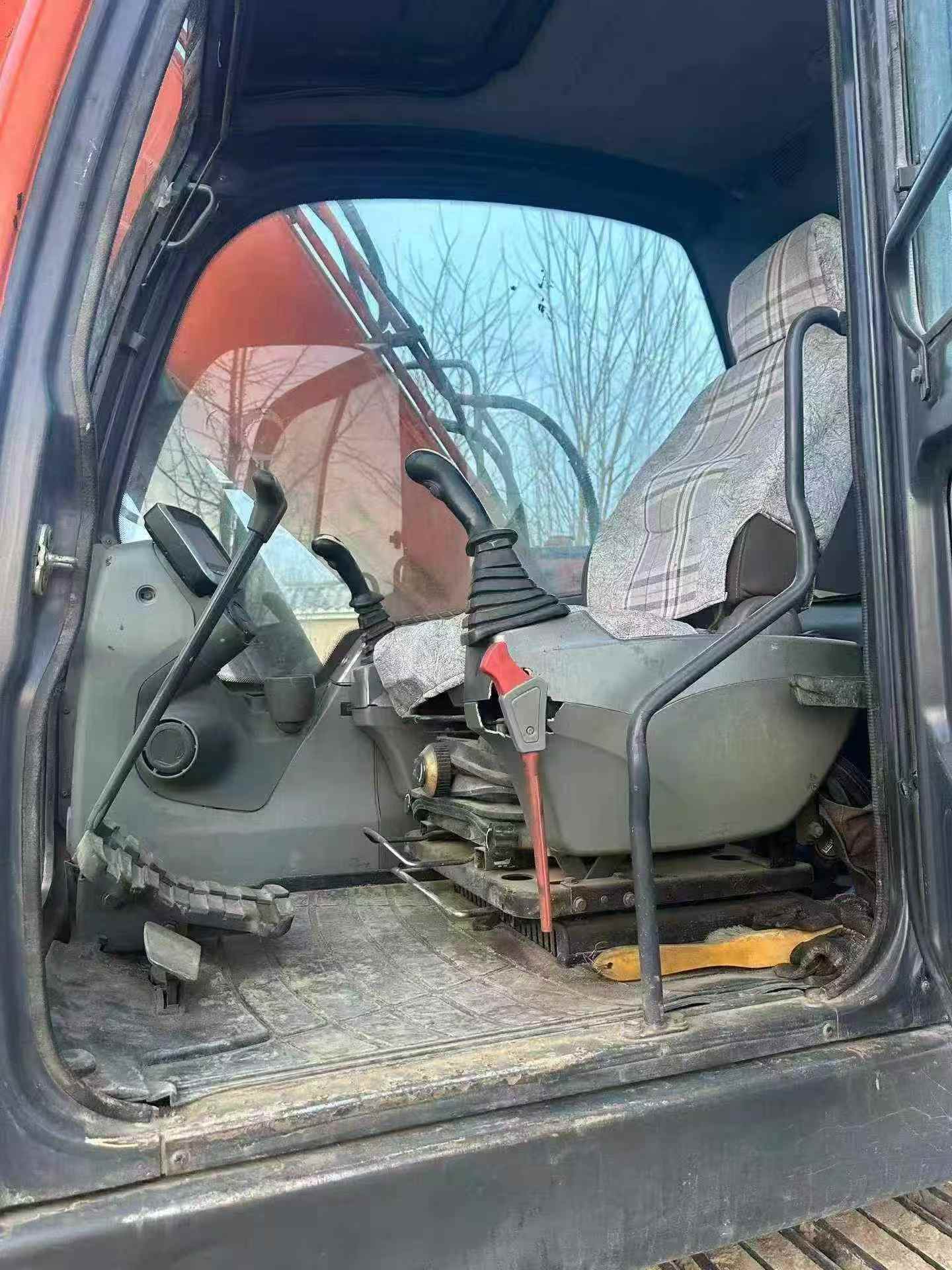 Buy Doosan DH150-7 Used Excavator / 9