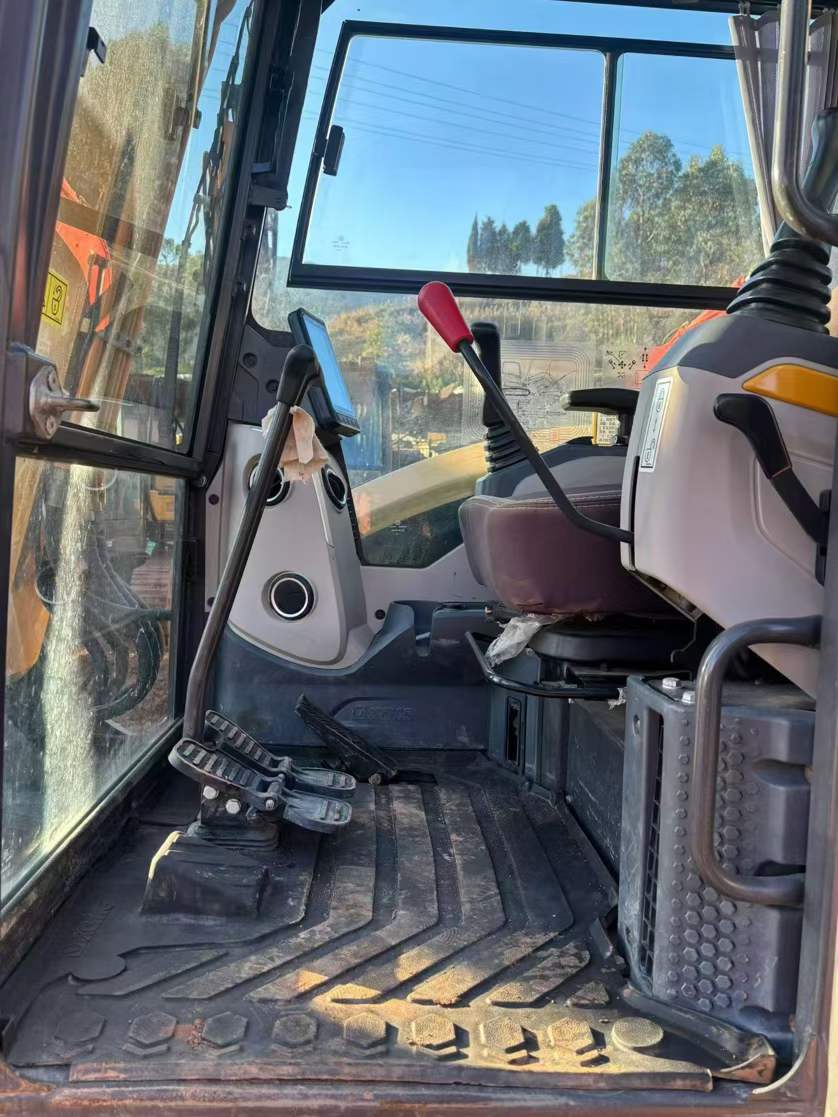 Buy XCMG XE55D Used Excavator / 6