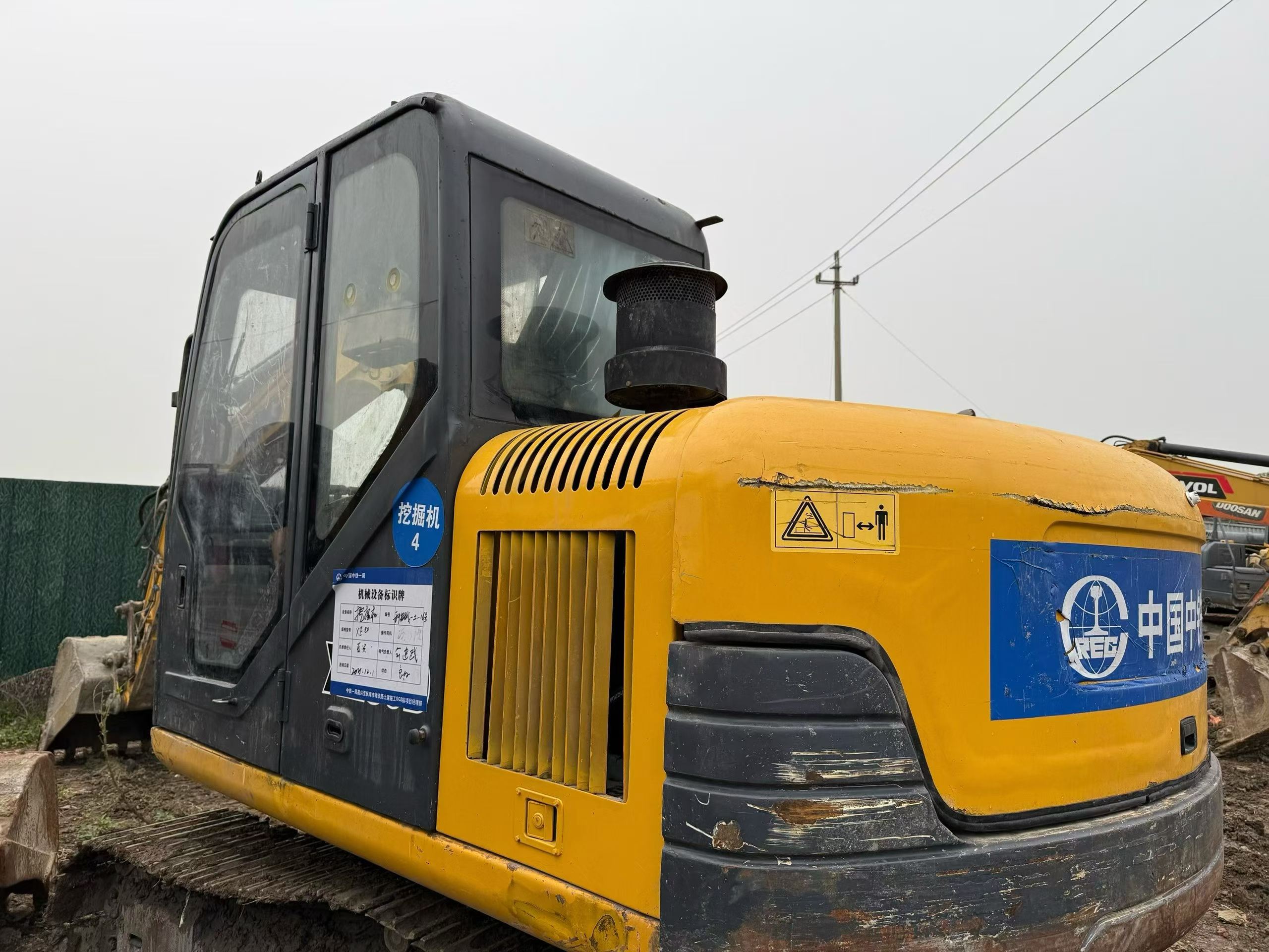 Buy XCMG XE80 Used Excavator / 3