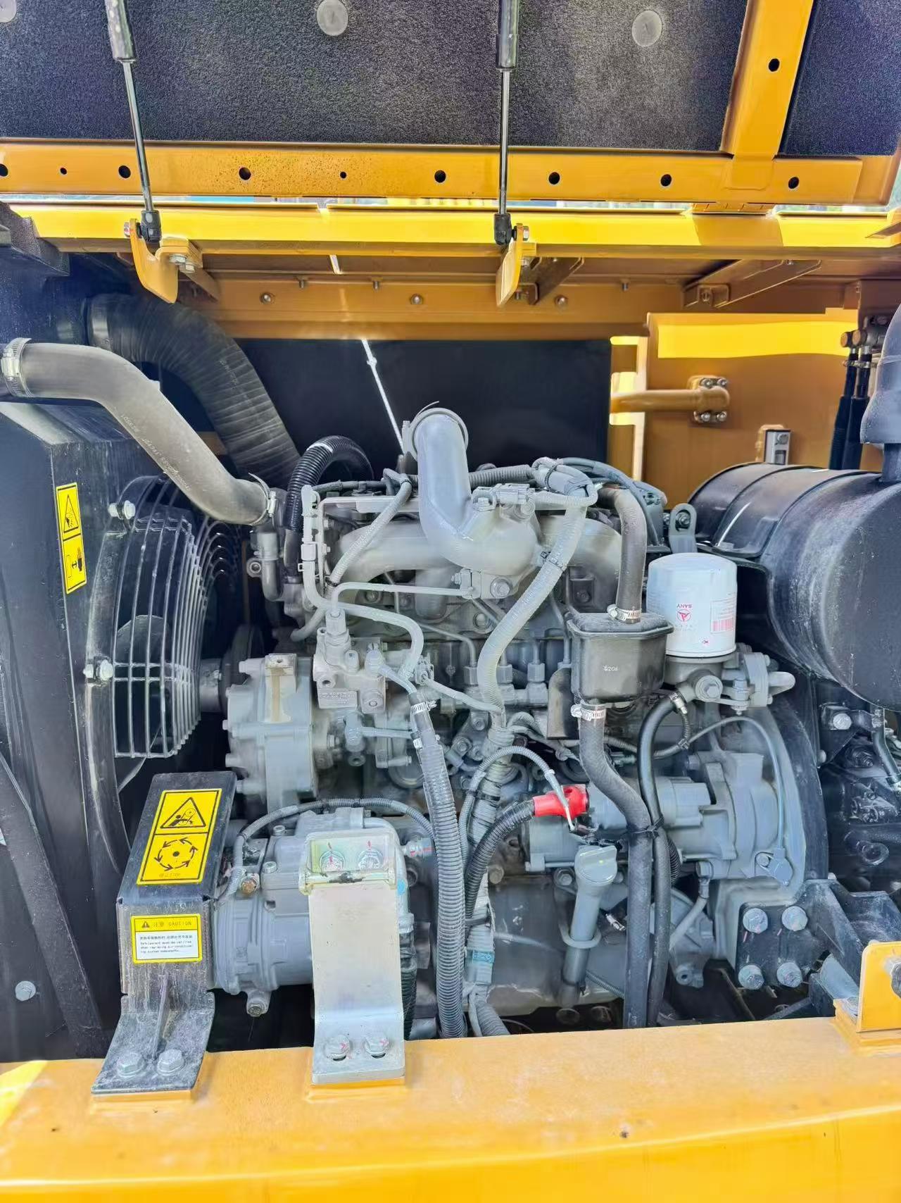 Buy Sany SY70C Used Excavator / 5