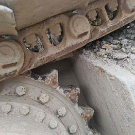 Buy Hitachi EX270-6 Used Excavator / 4 Buy Hitachi EX270-6 Used Excavator / 4