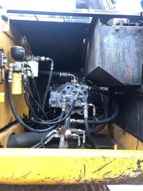 Buy Kato HD820 Used Excavator / 5 Buy Kato HD820 Used Excavator / 5