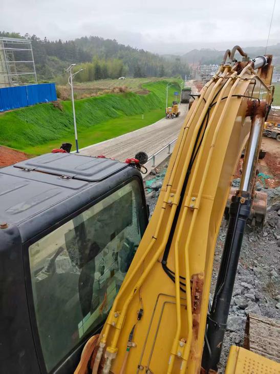 Buy Caterpillar 320A Used Excavator / 1